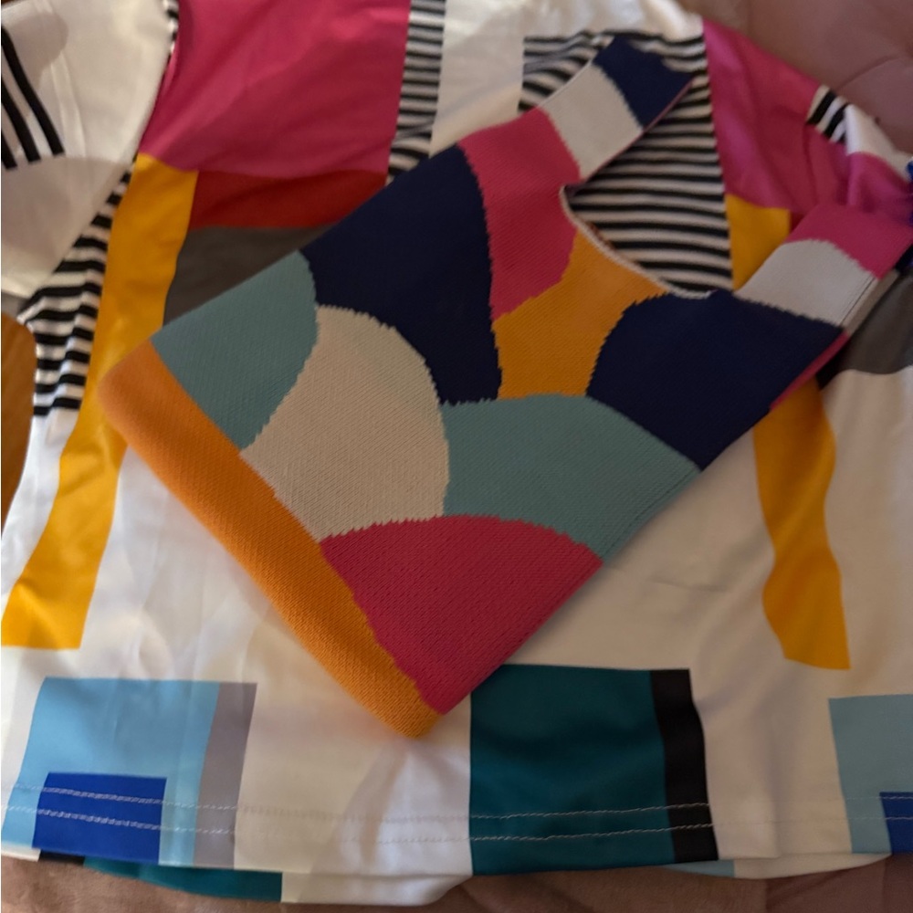 Colorful Geometric Short Sleeve Tee